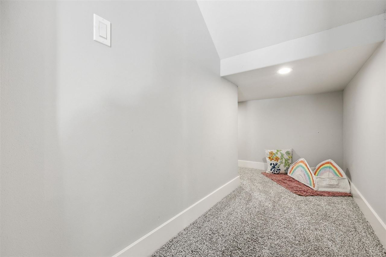 3004 Forrest Meadow Lane Hiawatha IA 52233