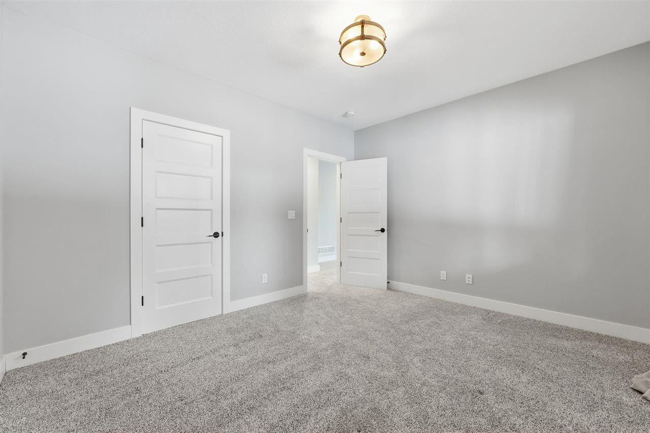 3004 Forrest Meadow Lane Hiawatha IA 52233