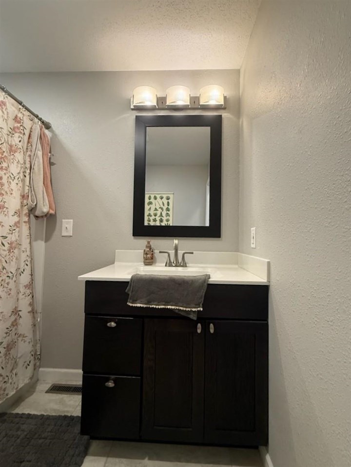 710 W Skillman Street Sigourney IA 52591