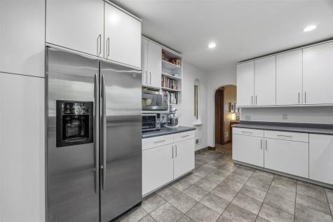 205 Koser Avenue Iowa City IA 52246