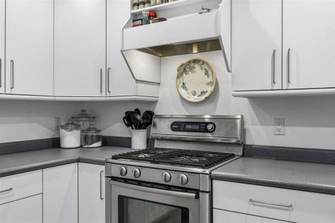 205 Koser Avenue Iowa City IA 52246