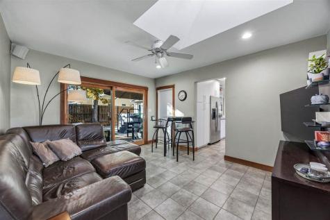 205 Koser Avenue Iowa City IA 52246