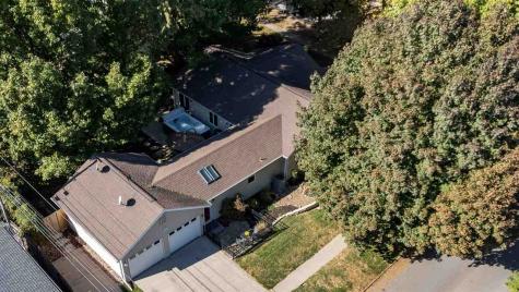 205 Koser Avenue Iowa City IA 52246