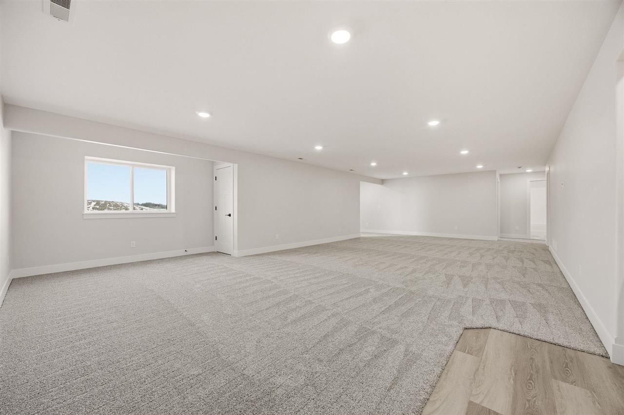 920 Yorkshire Street North Liberty IA 52317