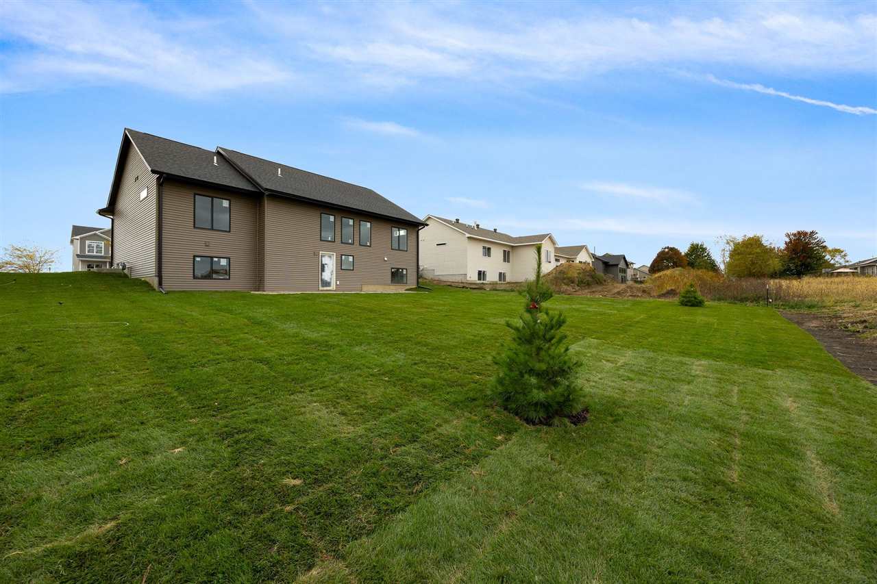 920 Yorkshire Street North Liberty IA 52317