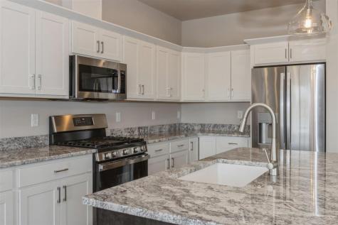 765 Chamberlin Lane North Liberty IA 52317