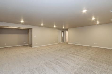 765 Chamberlin Lane North Liberty IA 52317
