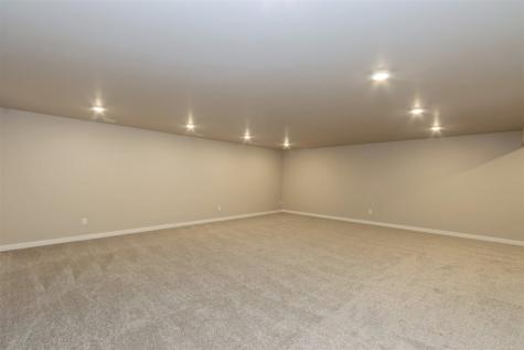 765 Chamberlin Lane North Liberty IA 52317