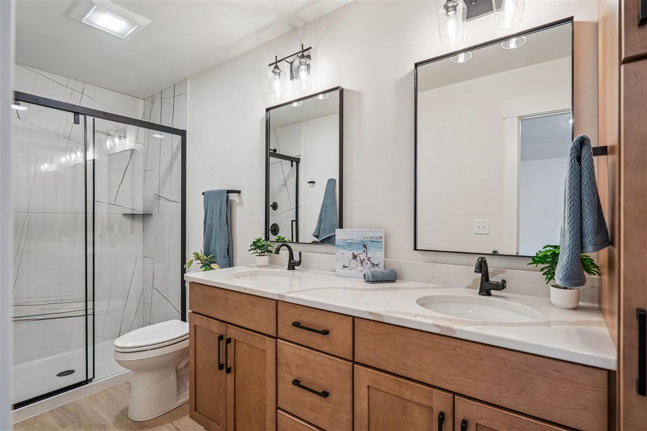 285 Ashford Place Iowa City IA 52245