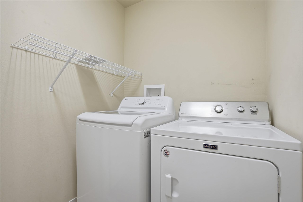 59 Whitechapel Drive Iowa City IA 52245