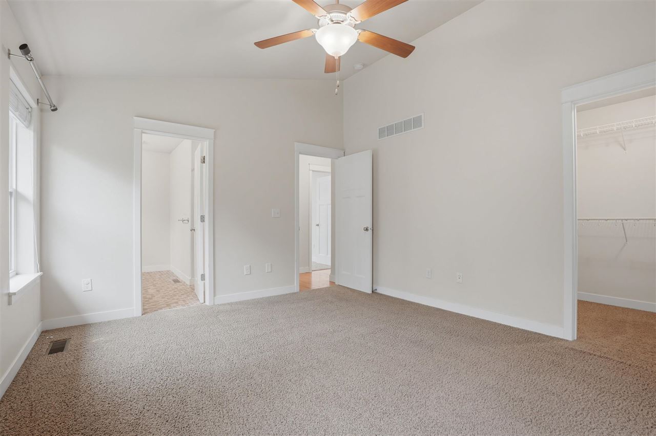 59 Whitechapel Drive Iowa City IA 52245