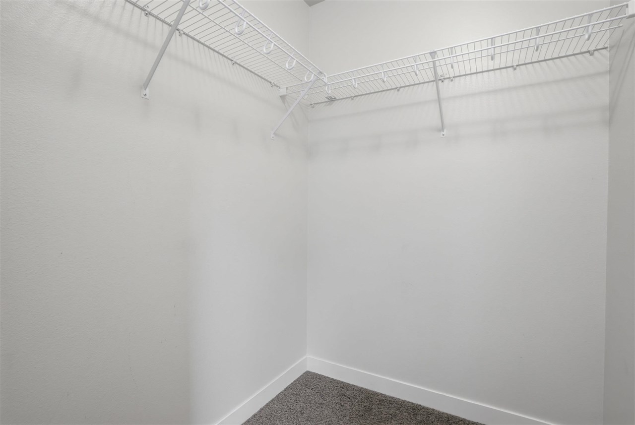 59 Whitechapel Drive Iowa City IA 52245