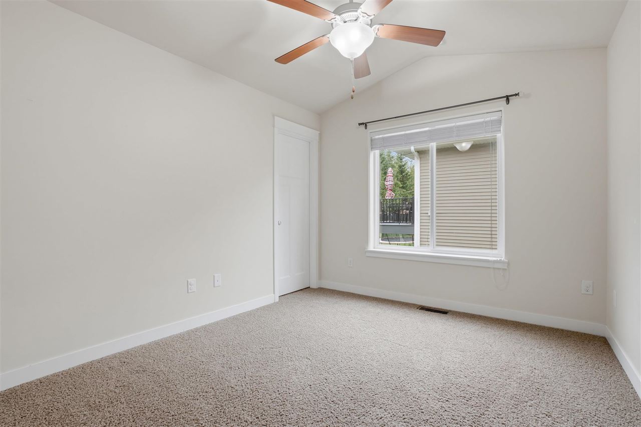 59 Whitechapel Drive Iowa City IA 52245