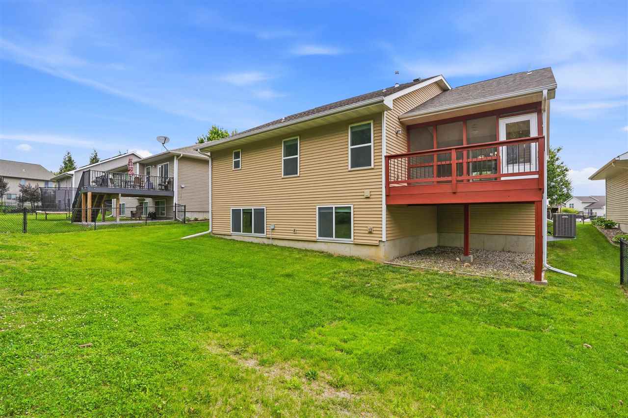 59 Whitechapel Drive Iowa City IA 52245