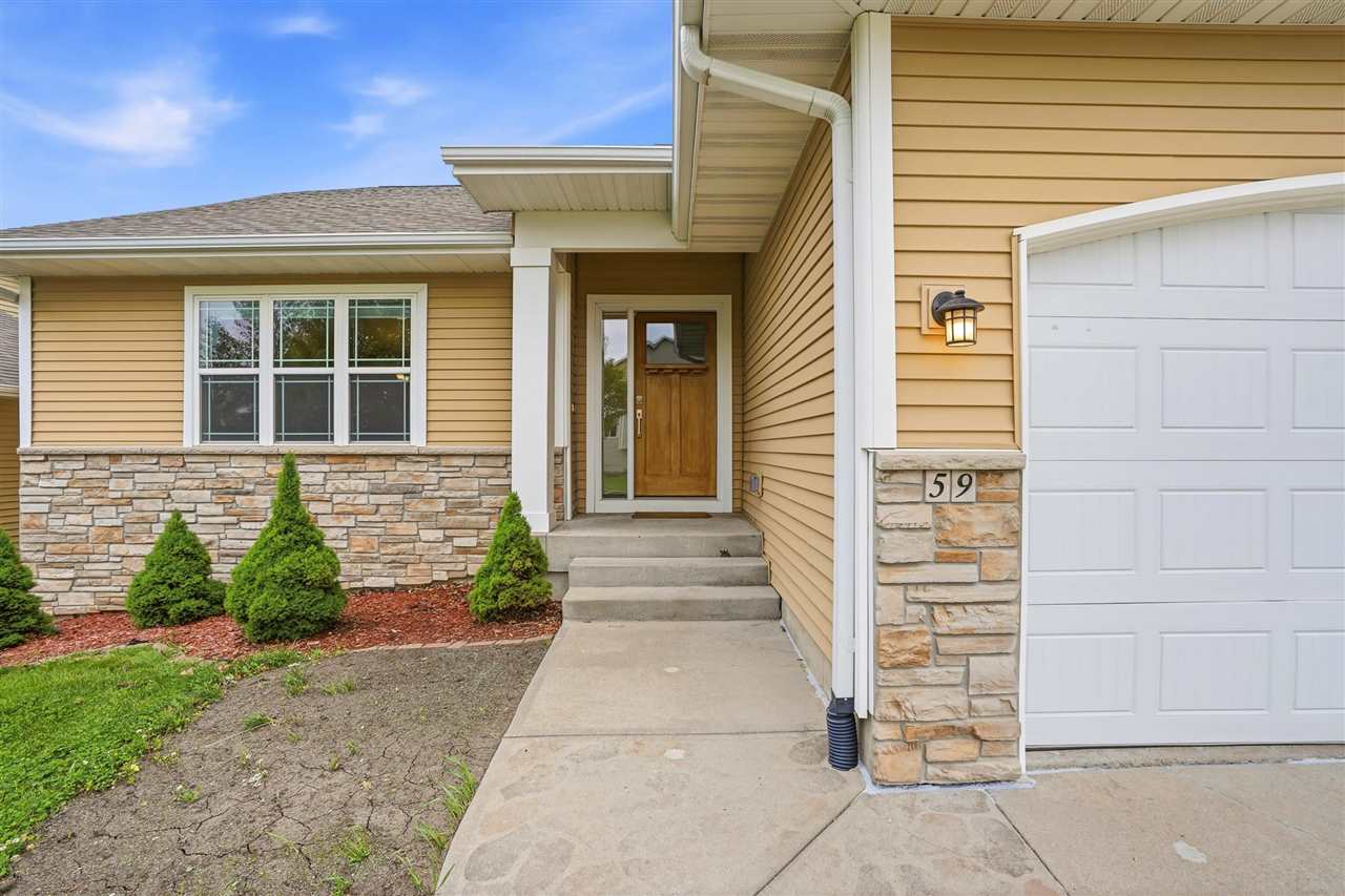 59 Whitechapel Drive Iowa City IA 52245