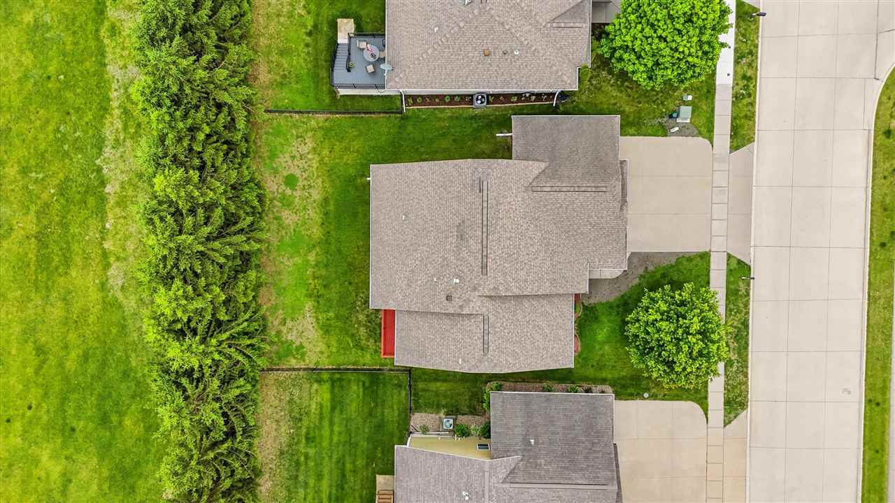 59 Whitechapel Drive Iowa City IA 52245