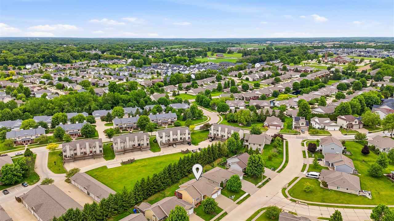 59 Whitechapel Drive Iowa City IA 52245