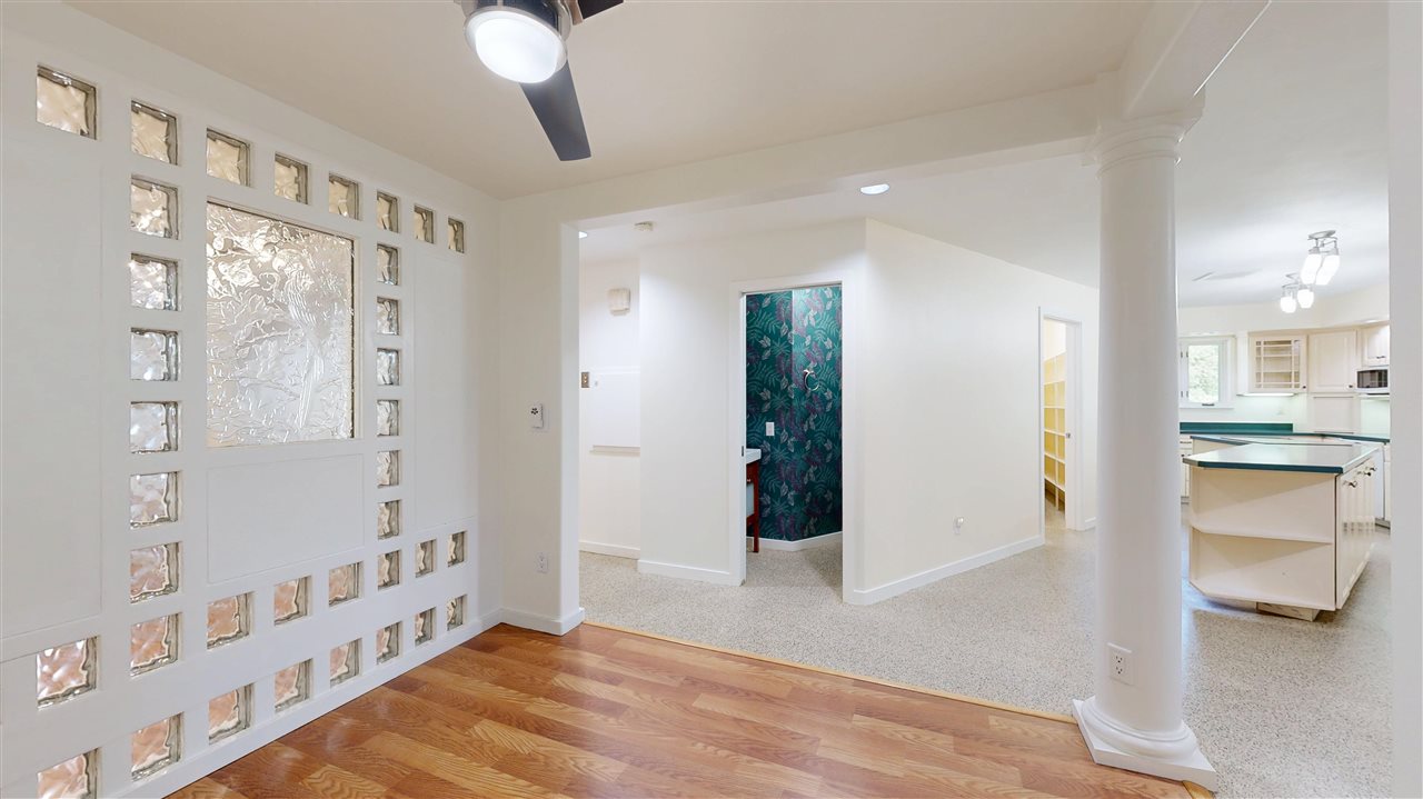 419 Elmira Street Iowa City IA 52245