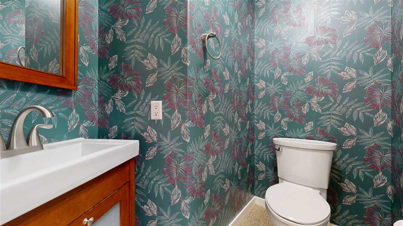 419 Elmira Street Iowa City IA 52245