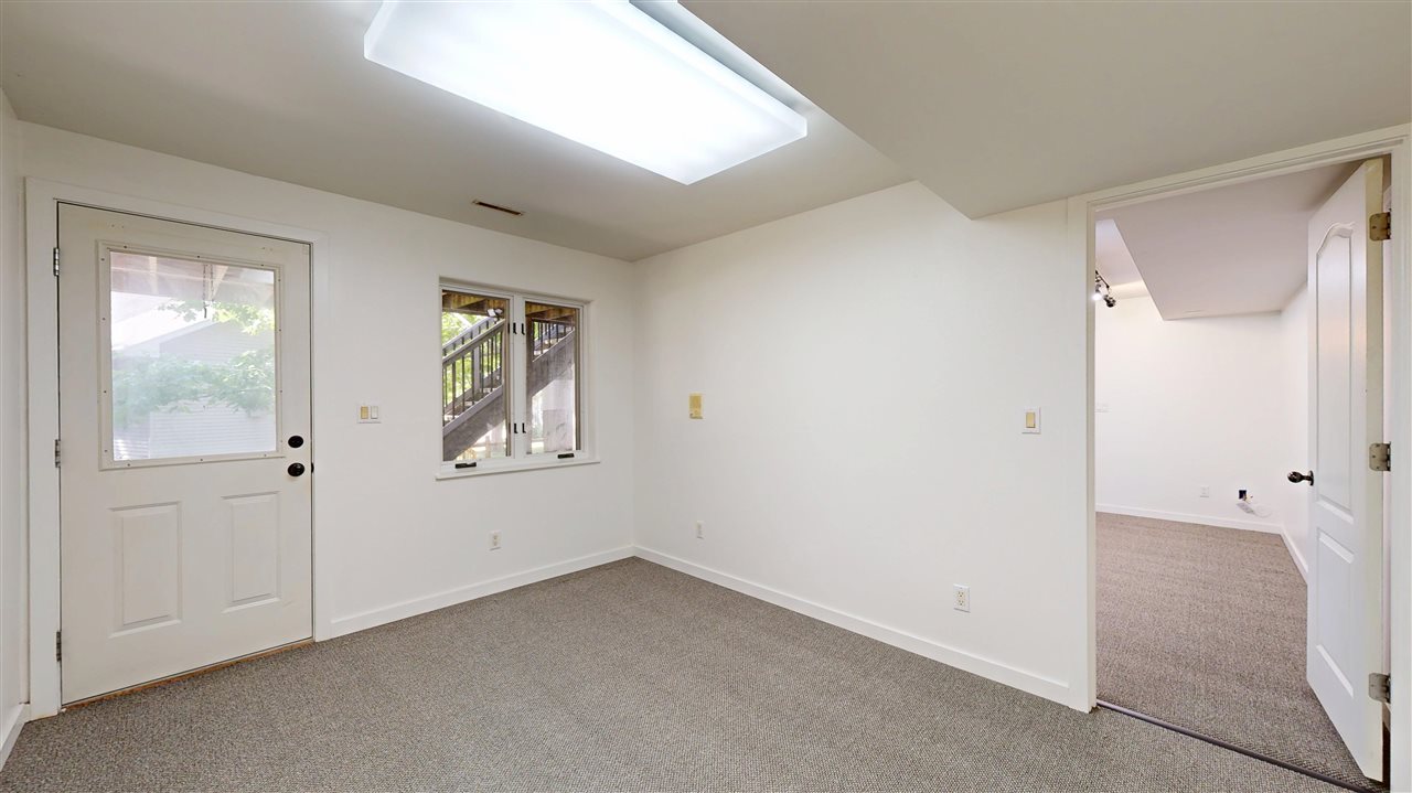 419 Elmira Street Iowa City IA 52245