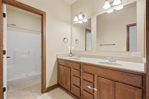 260 S. Stewart Street North Liberty IA 52317