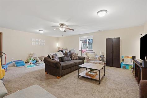 260 S. Stewart Street North Liberty IA 52317