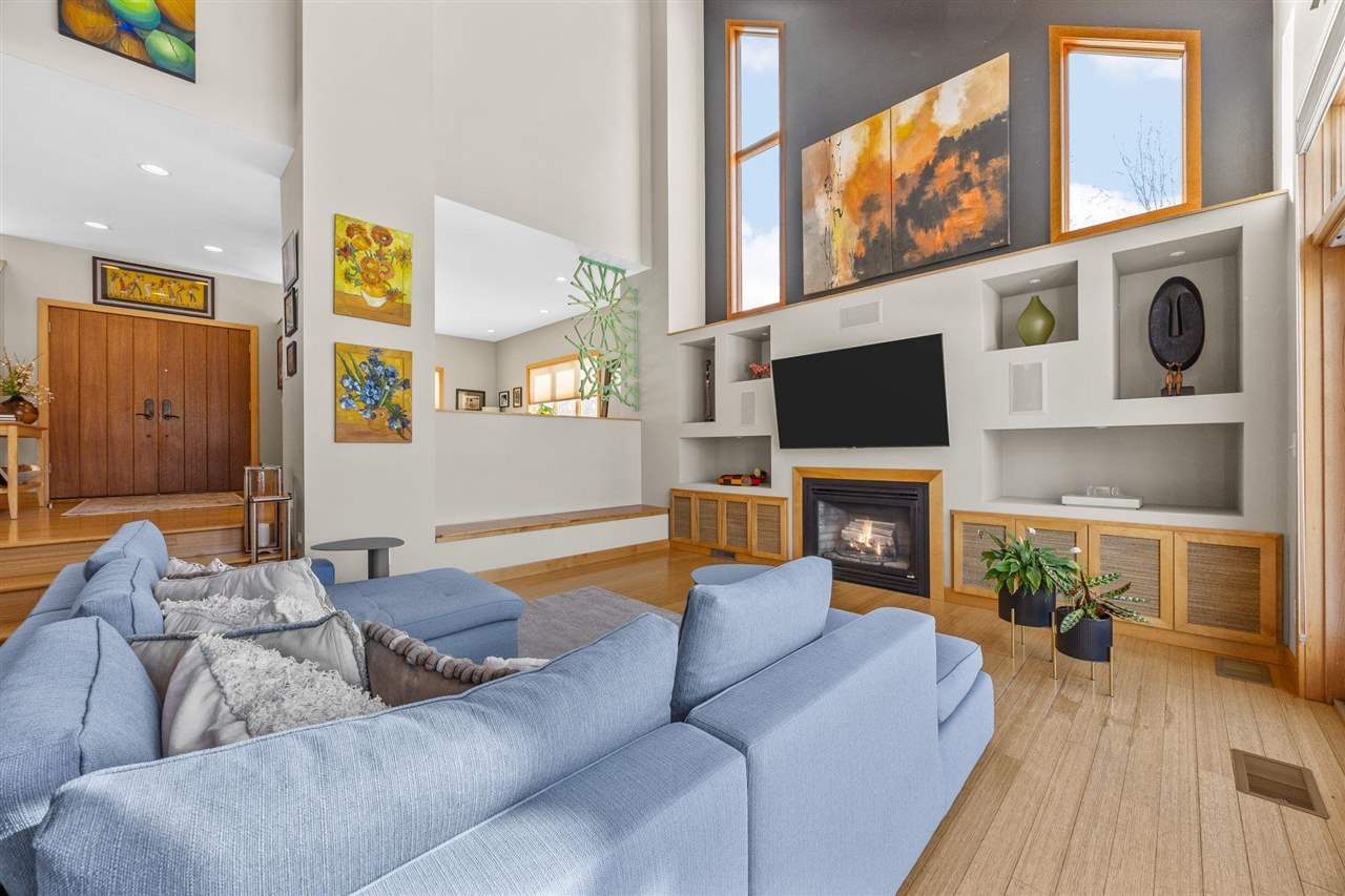 4635 Running Deer Court NE Iowa City IA 52240