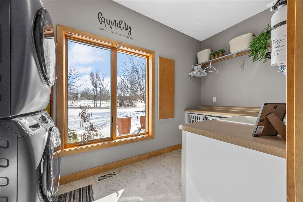 4635 Running Deer Court NE Iowa City IA 52240
