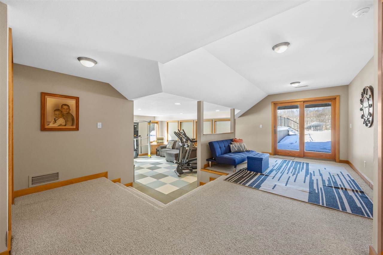 4635 Running Deer Court NE Iowa City IA 52240