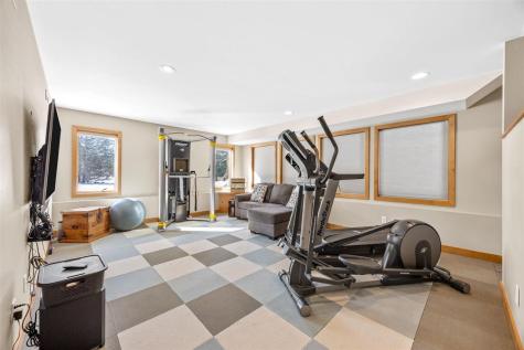4635 Running Deer Court NE Iowa City IA 52240