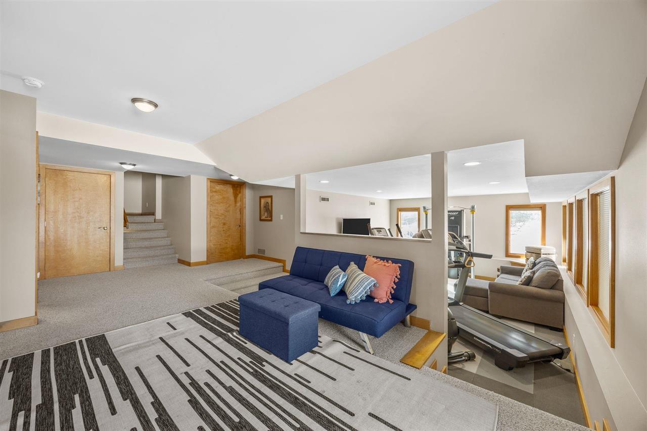 4635 Running Deer Court NE Iowa City IA 52240