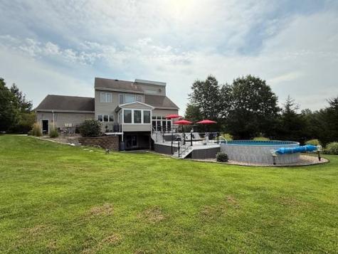 4635 Running Deer Court NE Iowa City IA 52240