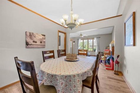 1711 NW Hamer Drive Cedar Rapids IA 52405