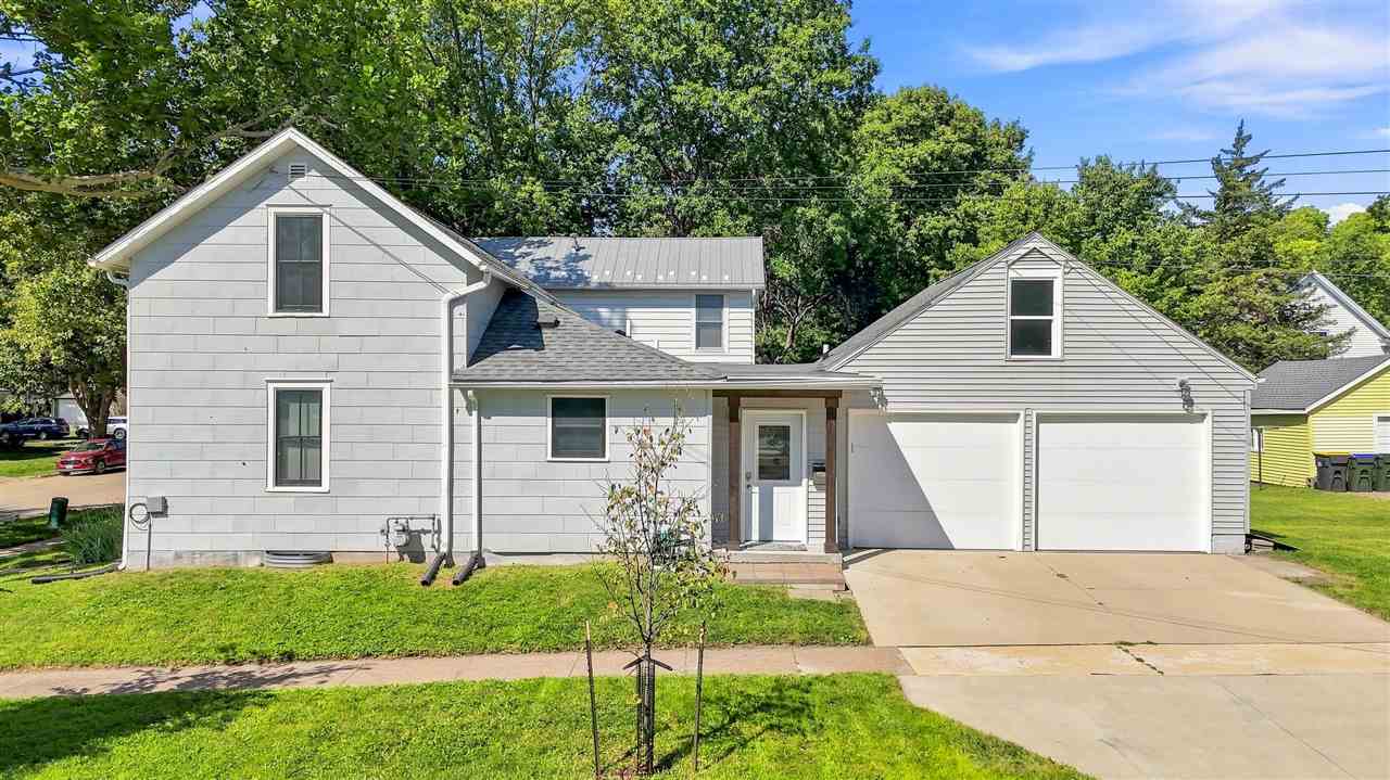 516 Fairchild Street Iowa City IA 52245