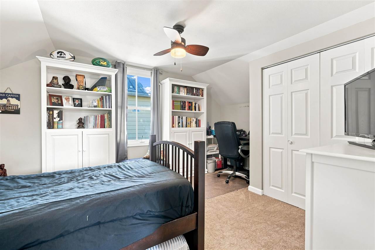 516 Fairchild Street Iowa City IA 52245