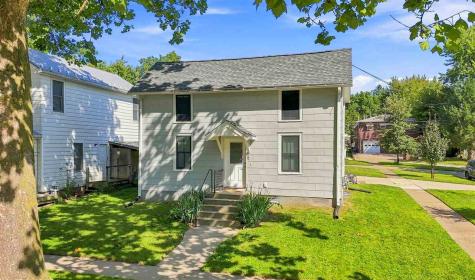 516 Fairchild Street Iowa City IA 52245