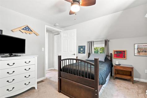 516 Fairchild Street Iowa City IA 52245