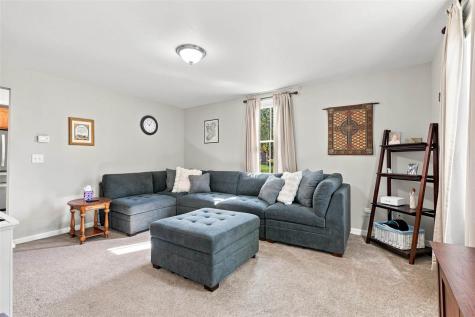 516 Fairchild Street Iowa City IA 52245