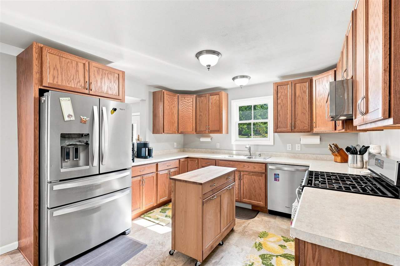 516 Fairchild Street Iowa City IA 52245