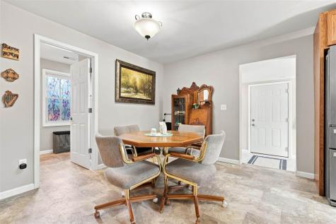516 Fairchild Street Iowa City IA 52245