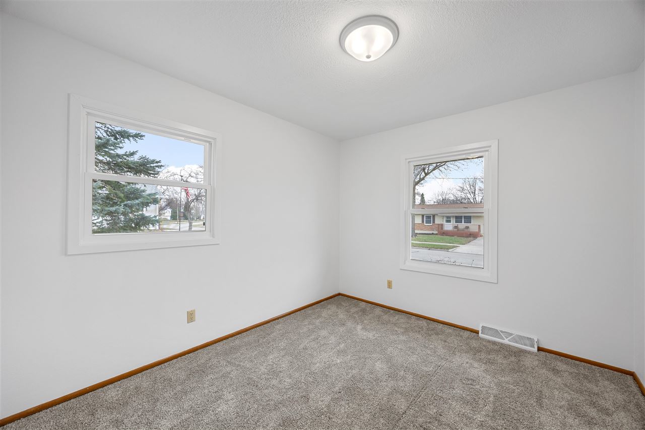 3006 Wayne Avenue Iowa City IA 52240