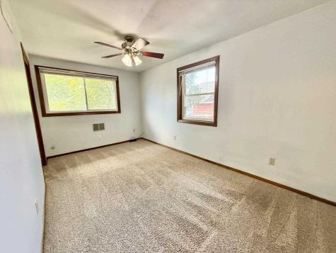 711 E Bloomington Street Iowa City IA 52245