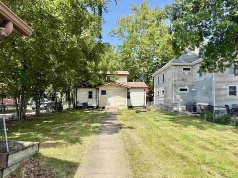 711 E Bloomington Street Iowa City IA 52245