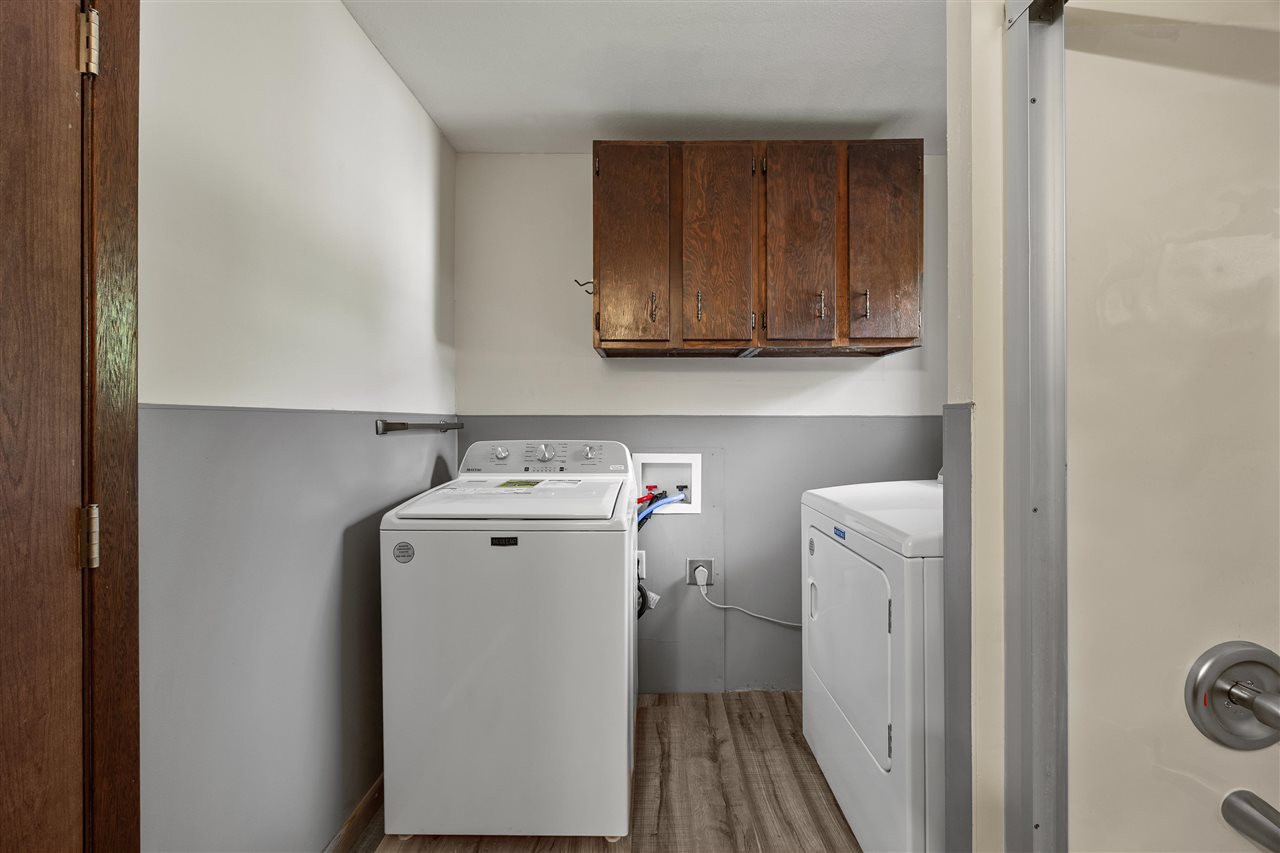 401 7th Avenue Clarence IA 52216