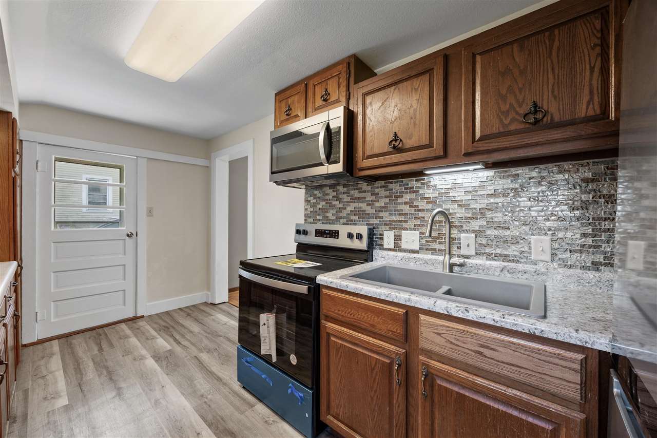 401 7th Avenue Clarence IA 52216