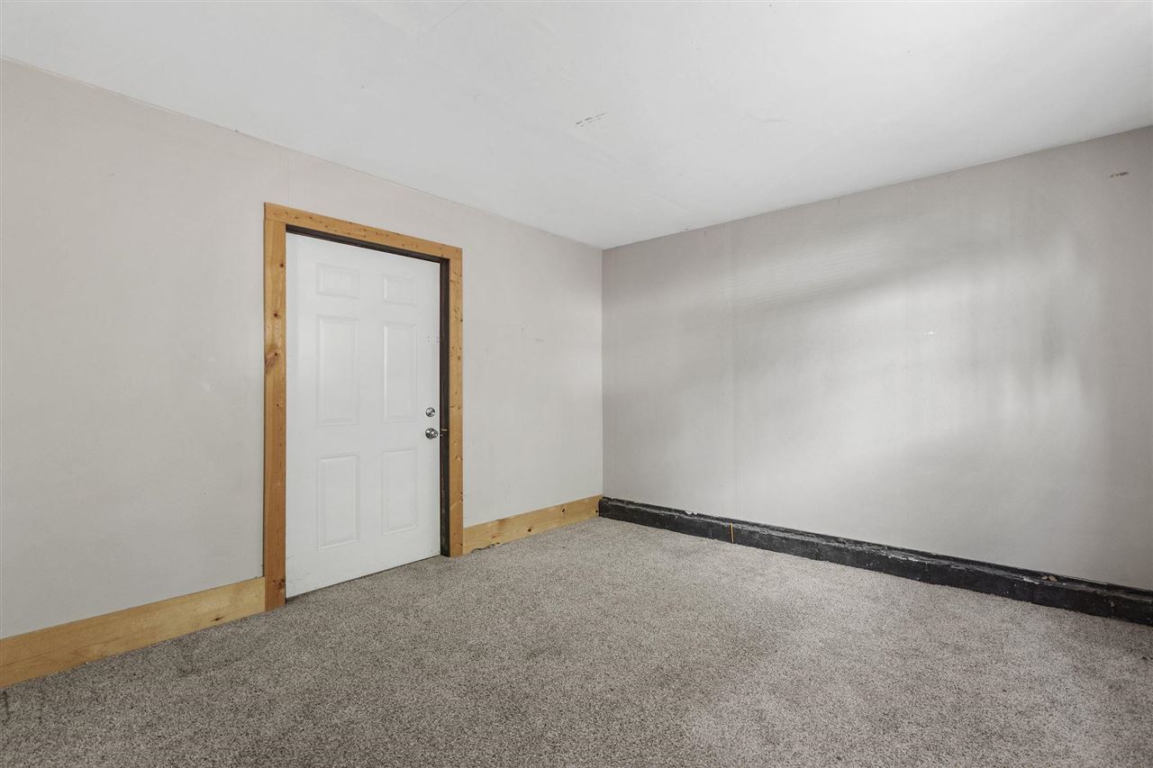 911 S Van Buren Street Iowa City IA 52240