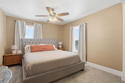 1627 S Iowa Avenue Washington IA 52353