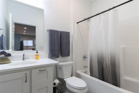 202 Augusta National Boulevard Washington IA 52353