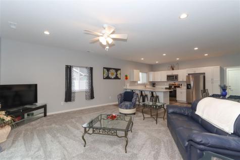 202 Augusta National Boulevard Washington IA 52353