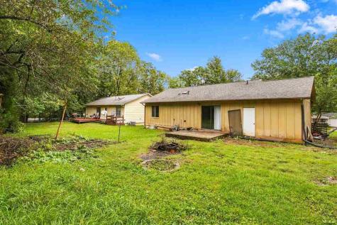913 Maggard Street Iowa City IA 52240